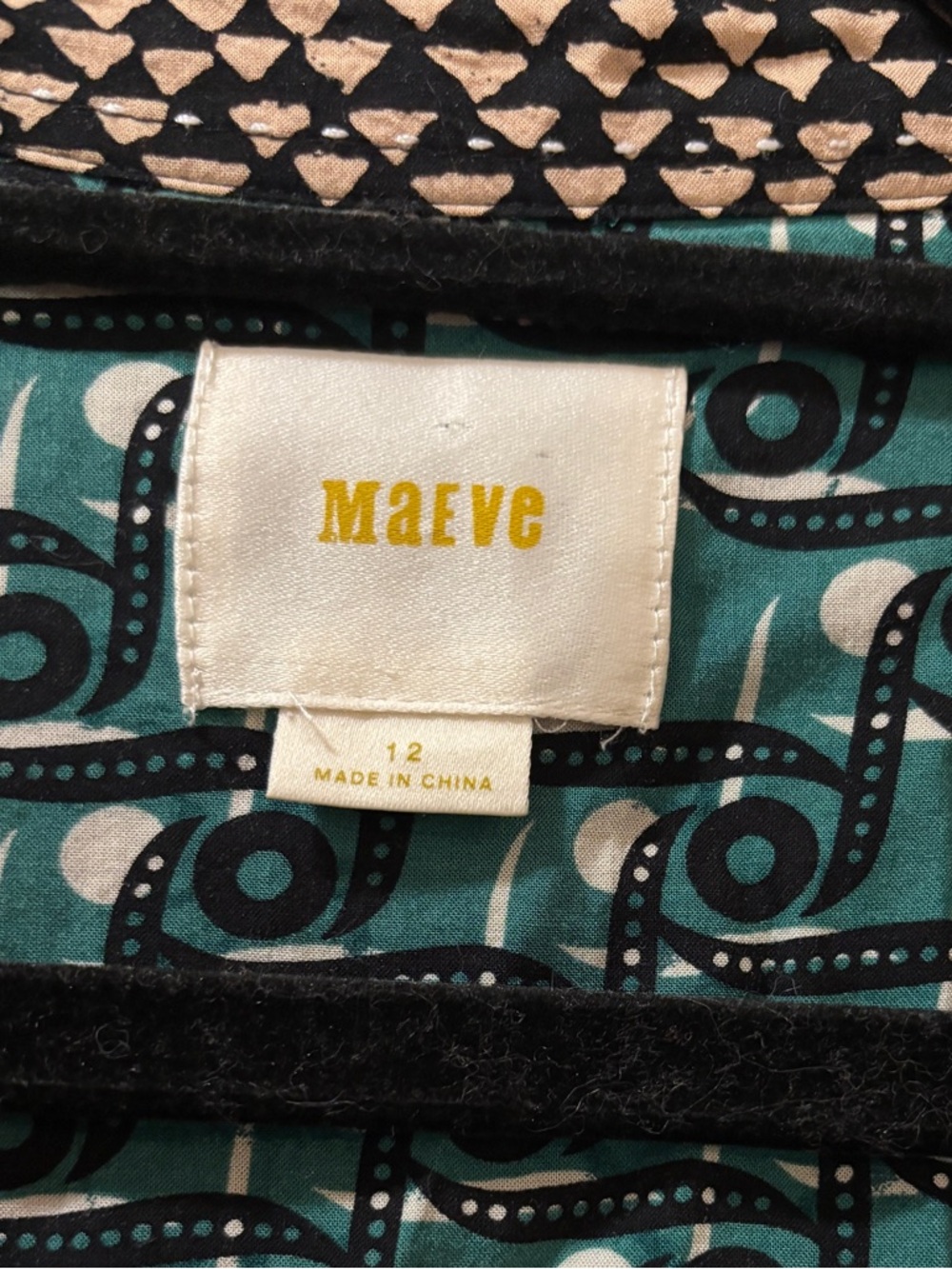 Maeve Casia Green Roll-Up Geometric Silk Blend Blouse Size 12 - Picture 3 of 6